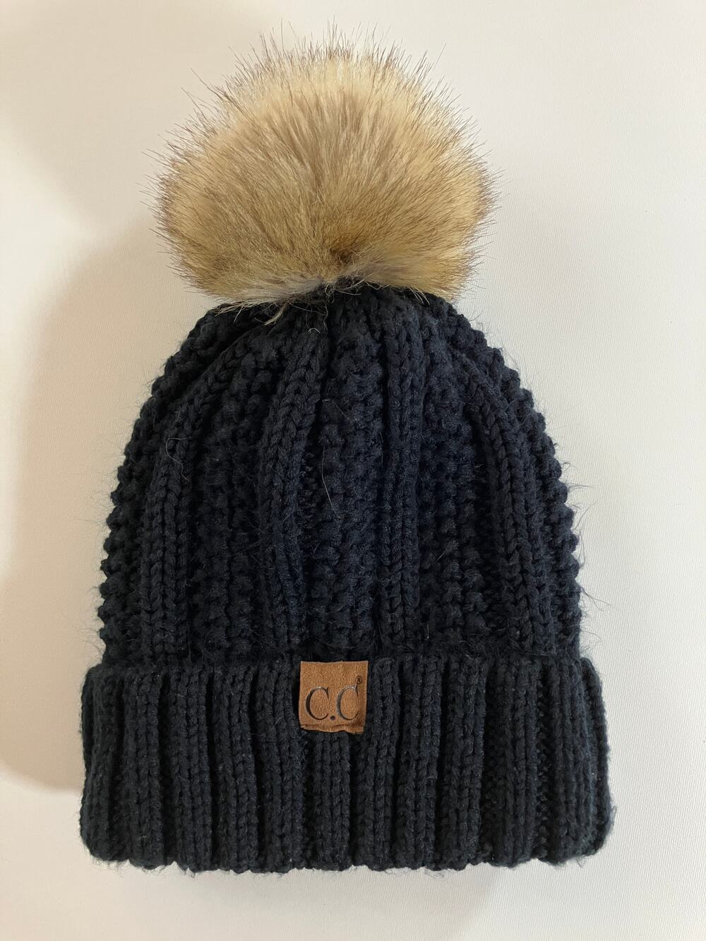 C.C Exclusives Women’s Black Cable Knit Beanie Faux Fur Pom Pom Made in Korea